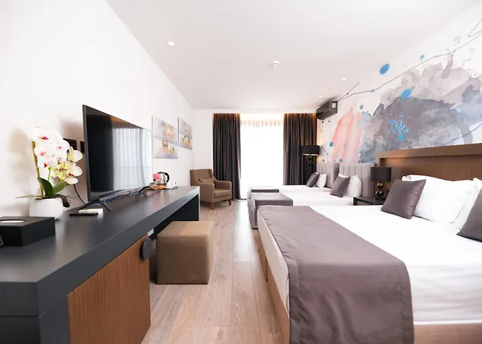 Palladium Beach Hotel- Private Beach Included