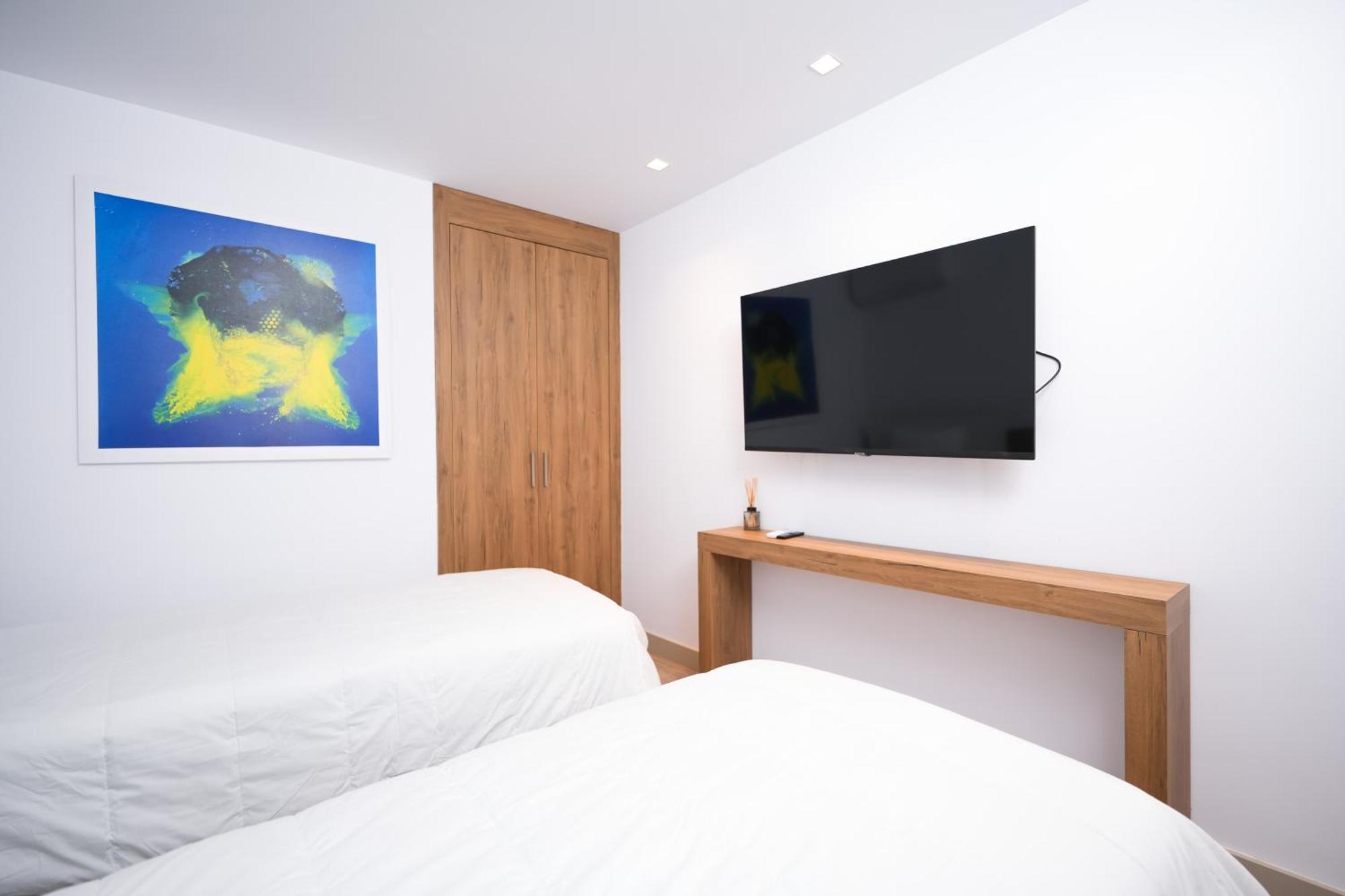 Guest house Palladium Hotel- Private Included